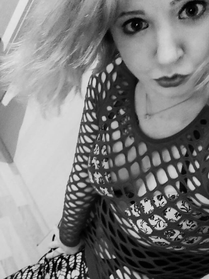 German Slutwife want all the time ....