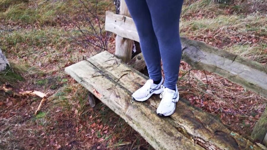 Naked on bench in winter - titslapping