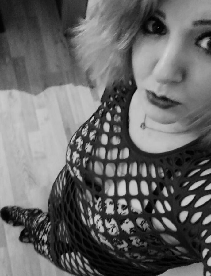German Slutwife want all the time ....