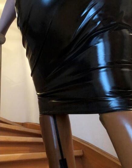 Latex, Heels and Dildo Blowjob