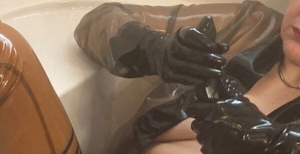 Latex and Dildo in Bath Tub