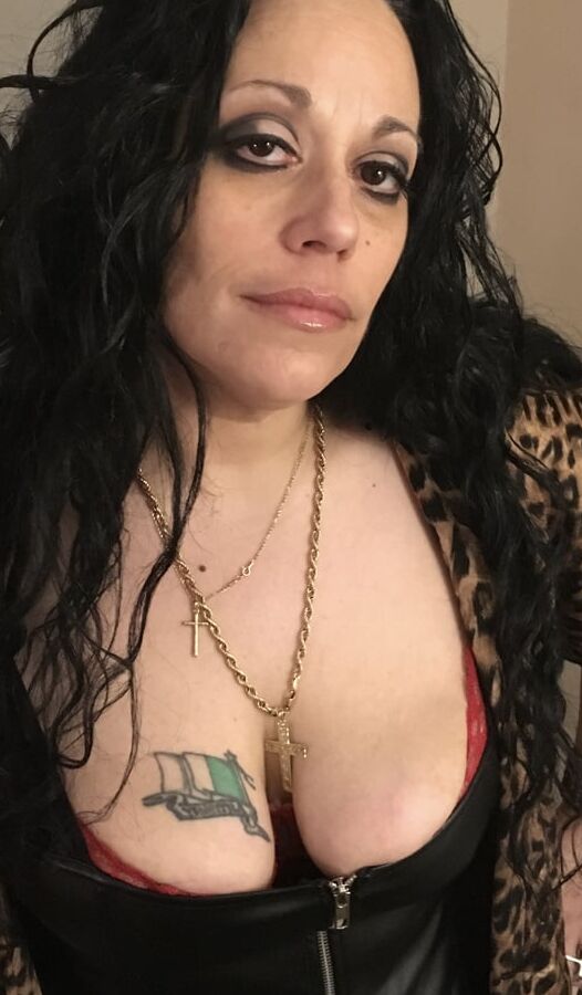 BoomBooms Slut Chronicles