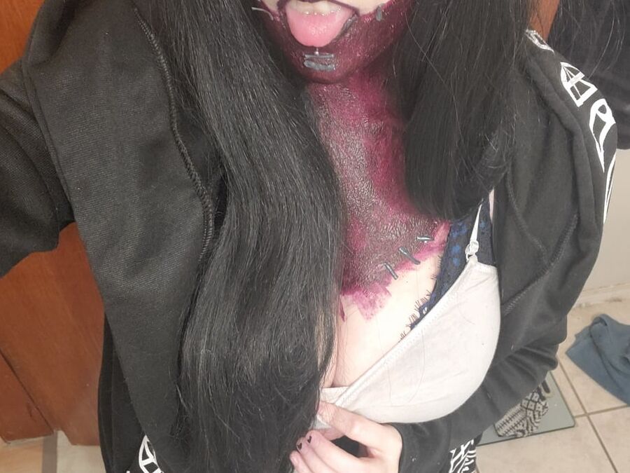 Cosplay Sets Number 2... welcome to the horror show