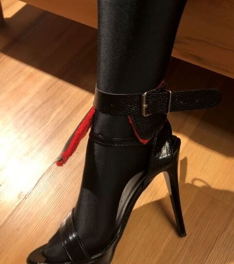 Bound, Vibed, Squirt and Heels Facial Fetish