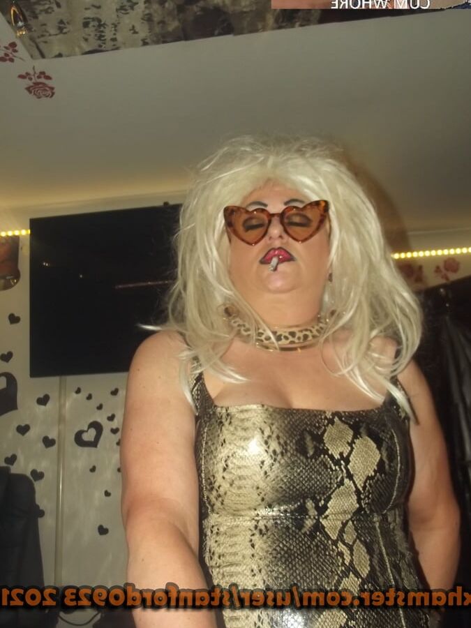 MARRIED COCK SUCKER AND CUM WHORE FOR ALL