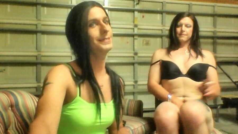 Tranny webcam show