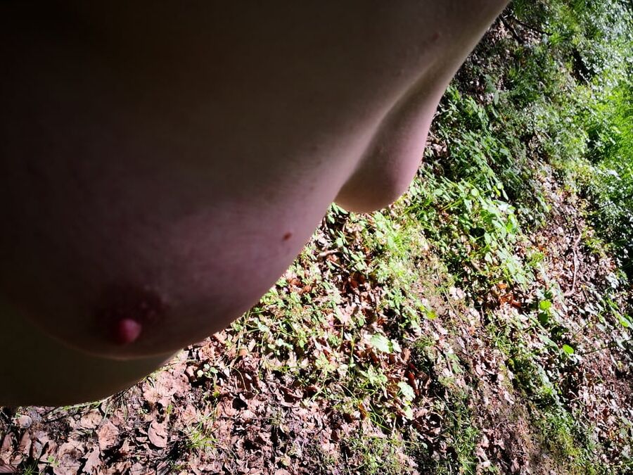 Pure naked hiking in public