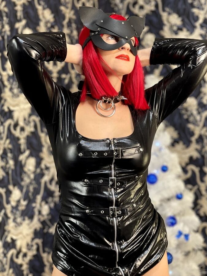 New dress for the mistress
