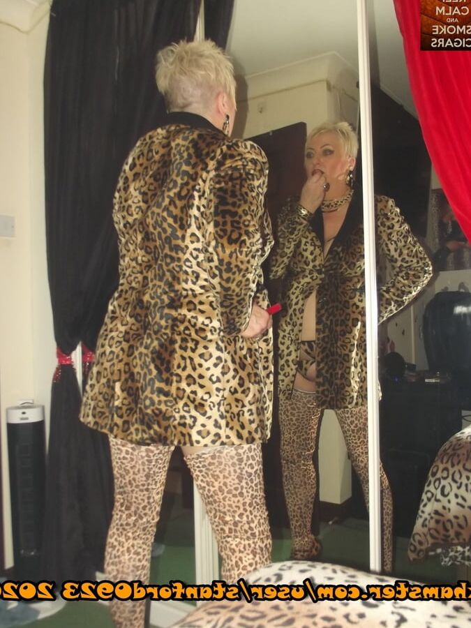 CIGAR LEOPARD WHORE