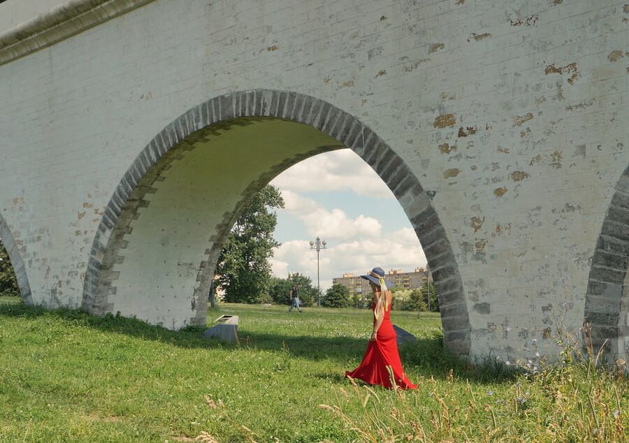 Under Arch