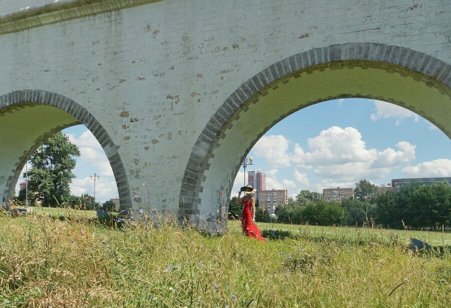 Under Arch