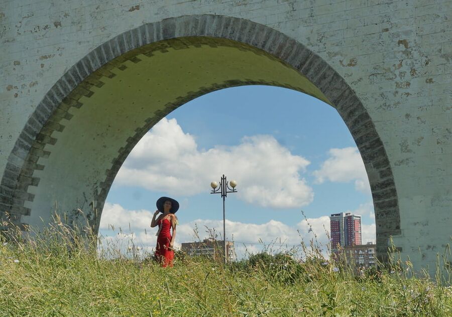 Under Arch
