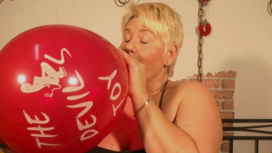 Balloon and high heels