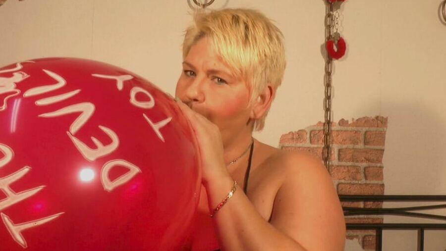 Balloon and high heels