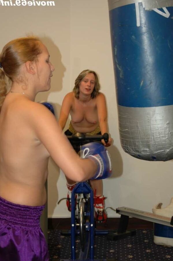 Teen Nathalie and Dany Sun are boxing topless