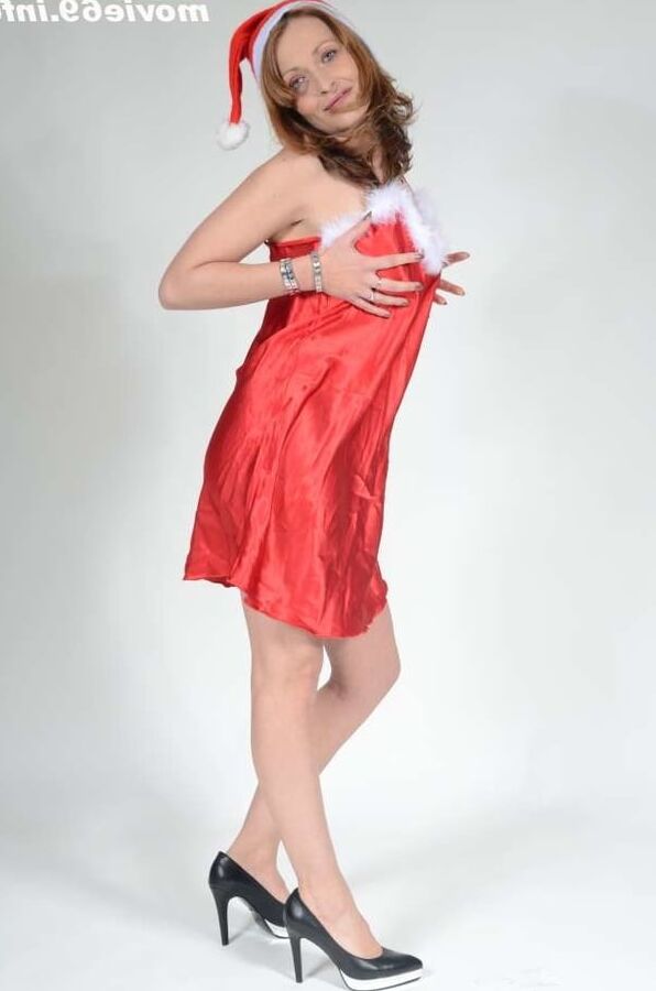 Lea Blow wishes you a Merry Christmas 2020!