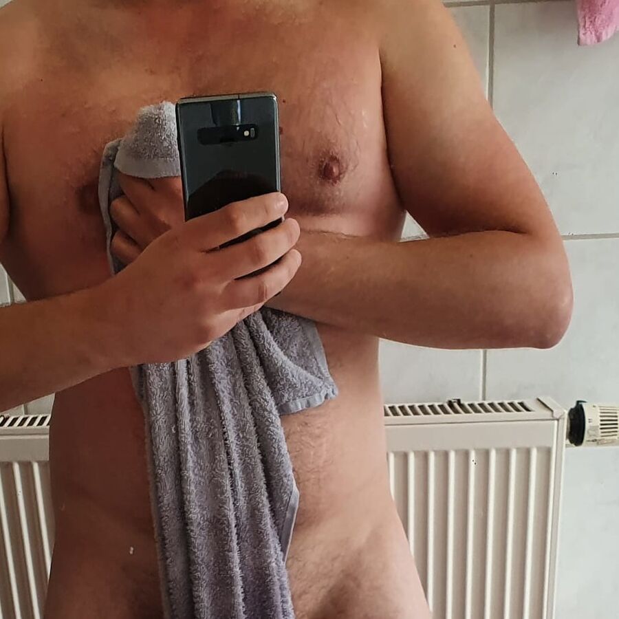 Nude Selfie