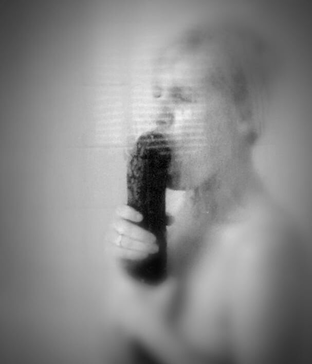 Dee Shower