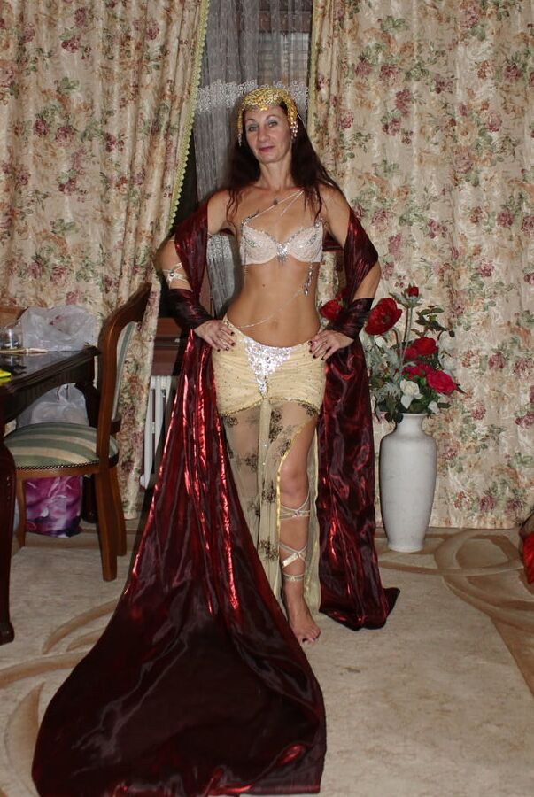 Salomea costume