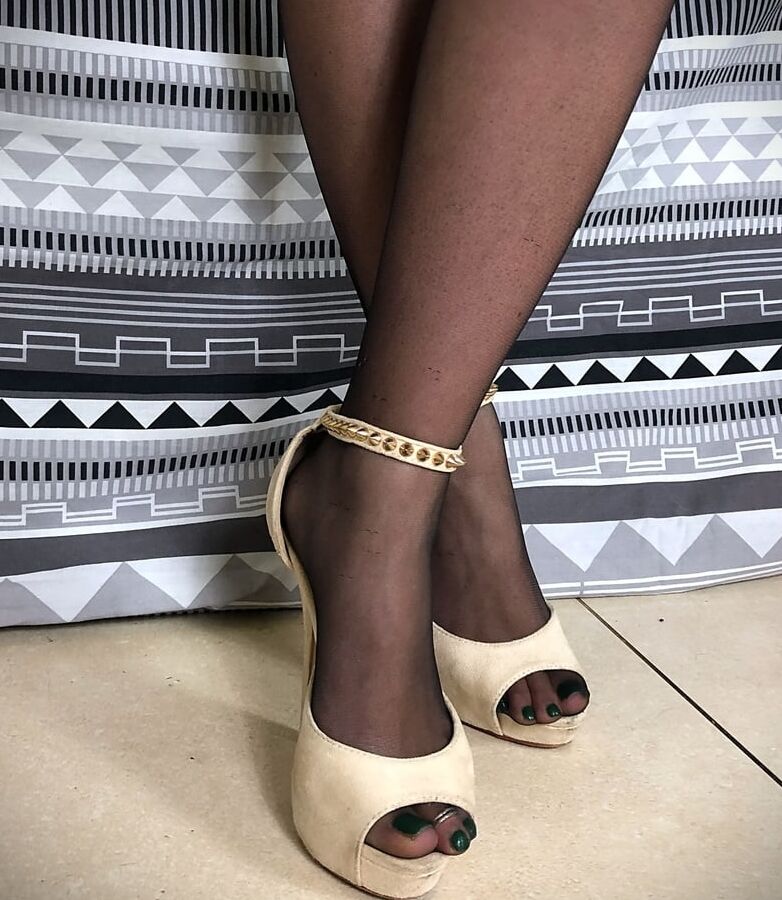 Giada in black stockings