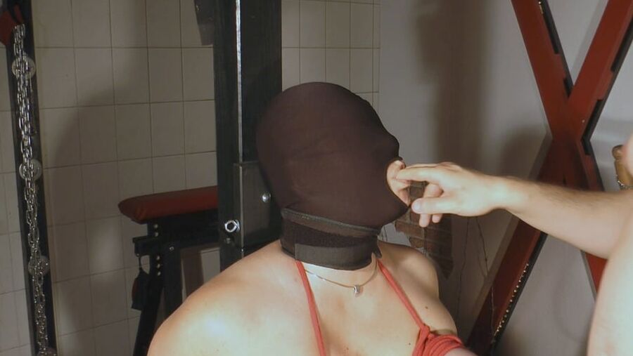 Annadevot: Tied tits and masked