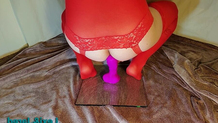 Fat Ass Takes Tip of 8 inch Dildo Anal