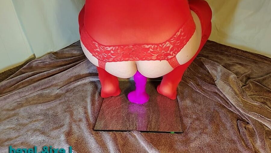 Fat Ass Takes Tip of 8 inch Dildo Anal