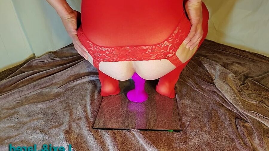 Fat Ass Takes Tip of 8 inch Dildo Anal