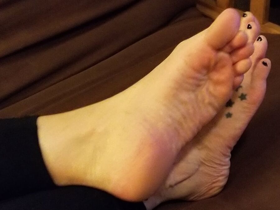 Sunny Grove Sexy Feet