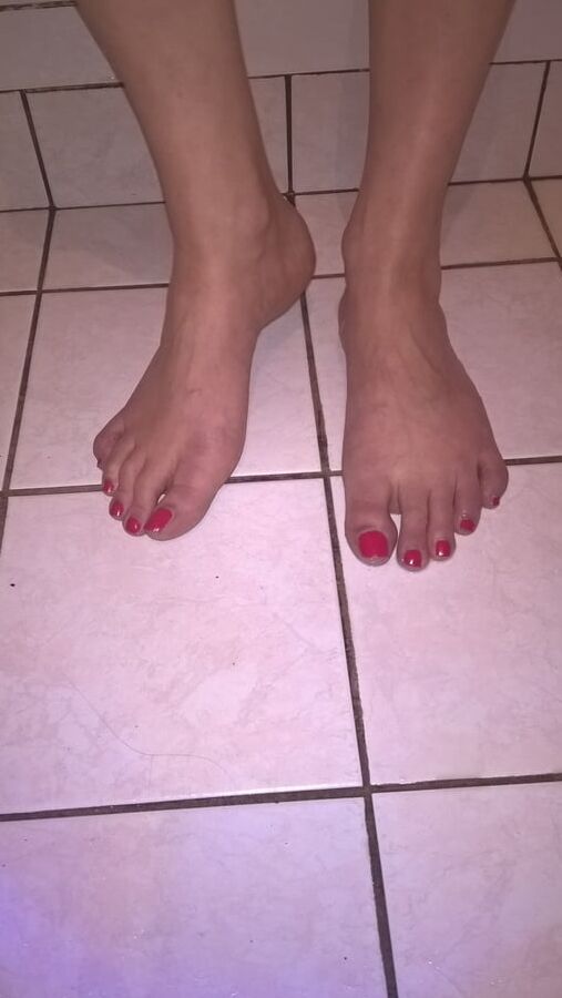 Hairy JoyTwoSex - Panties, Pee & Feet