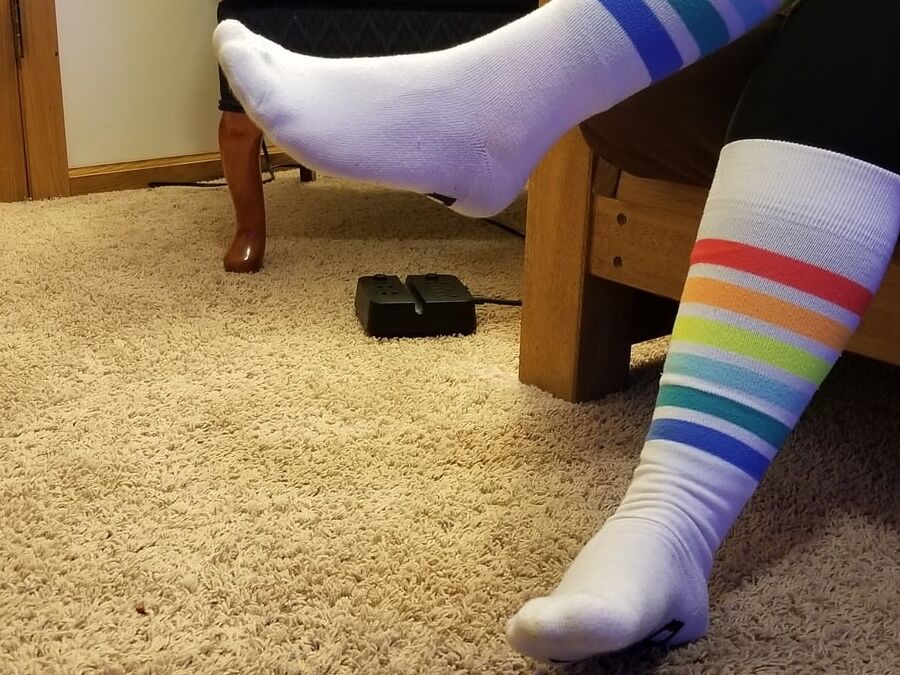 Sunny Grove Sexy Feet