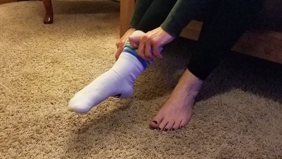 Sunny Grove Sexy Feet
