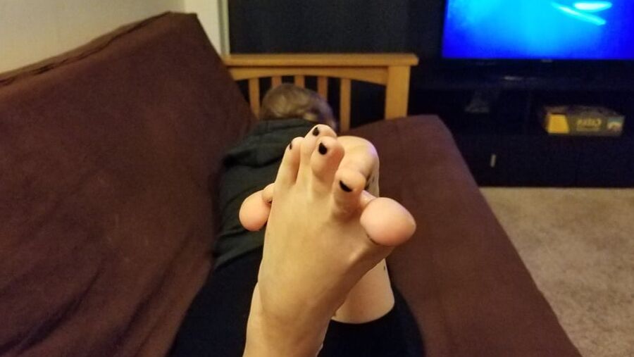 Sunny Grove Sexy Feet