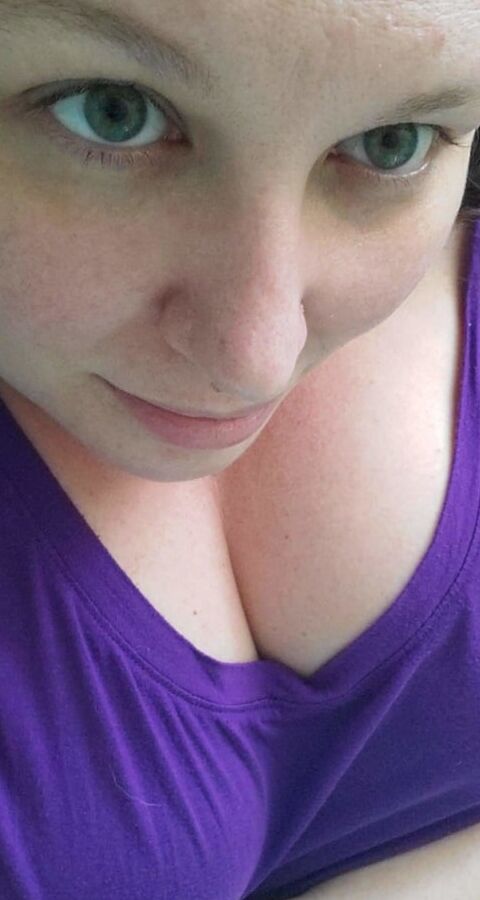 Bored housewife milf curvy bbw - Birthday Week Mashup