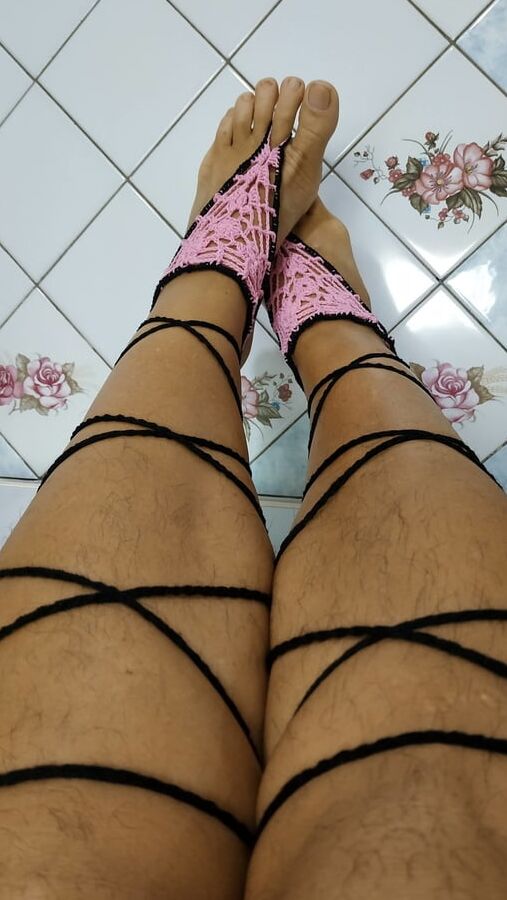 Lukerya feet decoration