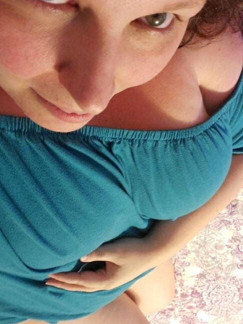 Everyday cute to smoking hot milf