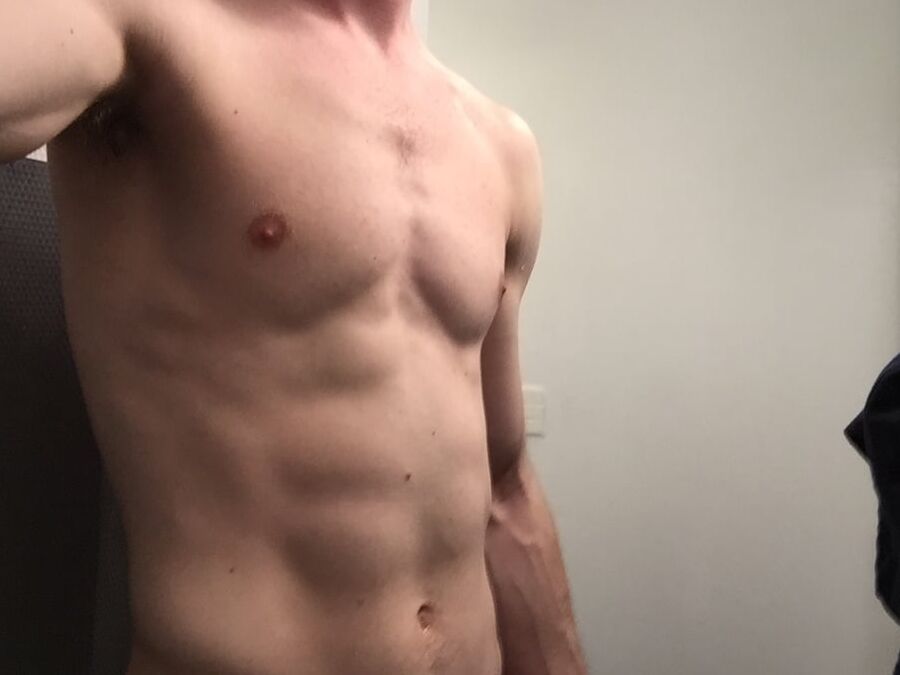 Does anyone even look at pictures?