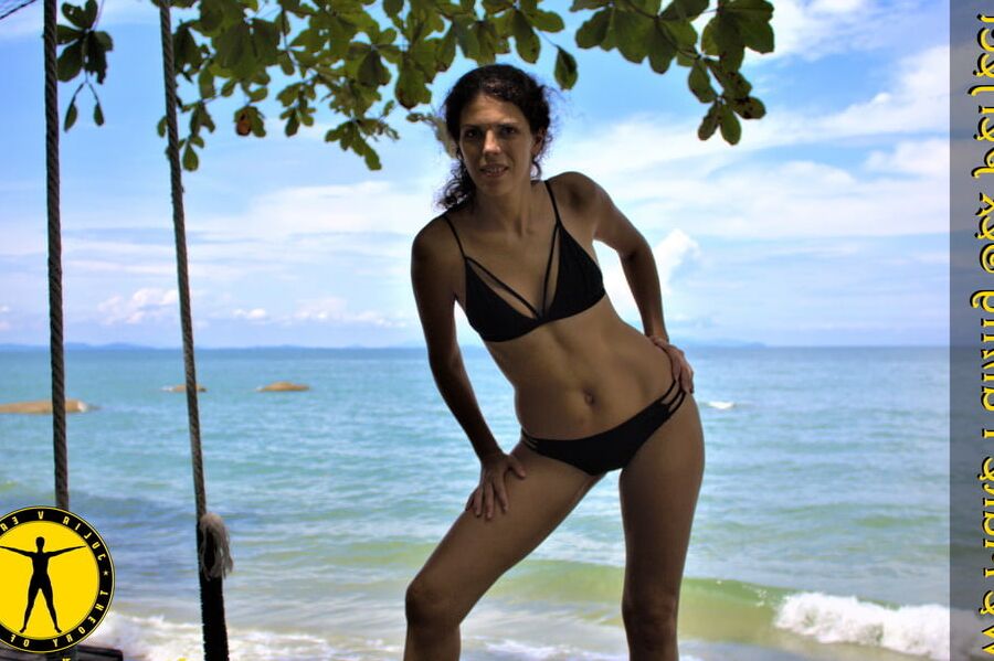 Black bikini