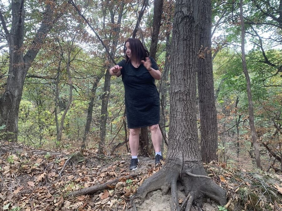 Sexy BBW Pussy in the Woods