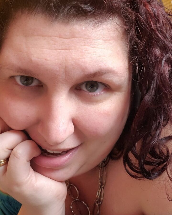Good clean fun...bored housewife milf shower