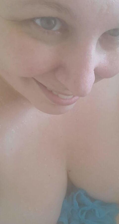 Good clean fun...bored housewife milf shower