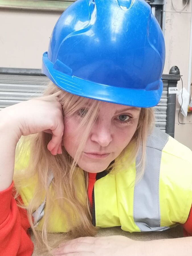 Hard Hat, Hard tits & ass - Blonde haired BBW Mature