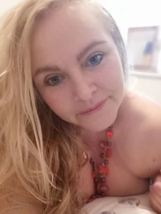 Posing my big natural BBW titties just for you