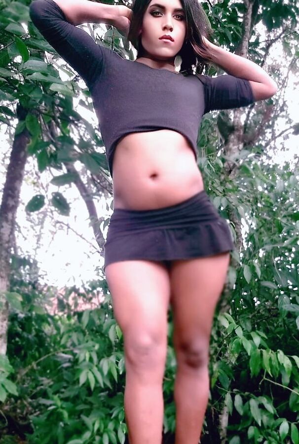 Jennifer Nanda travesti linda demais sexo