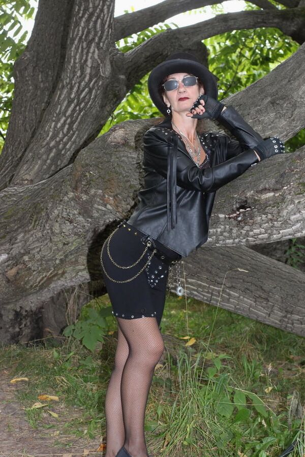 Clockpunk under tree