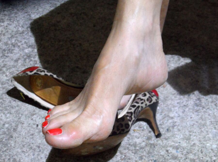 Tribute my feet