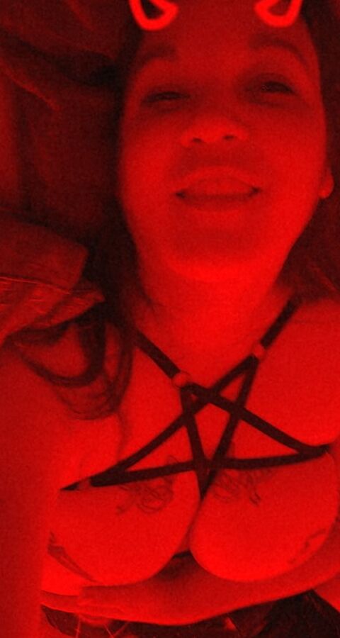 The WitchofWaxhaw's Big Buttery Bbw Titties