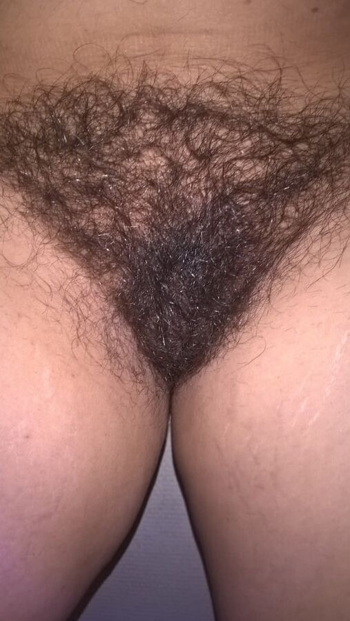 Hairy JoyTwoSex Big Bush