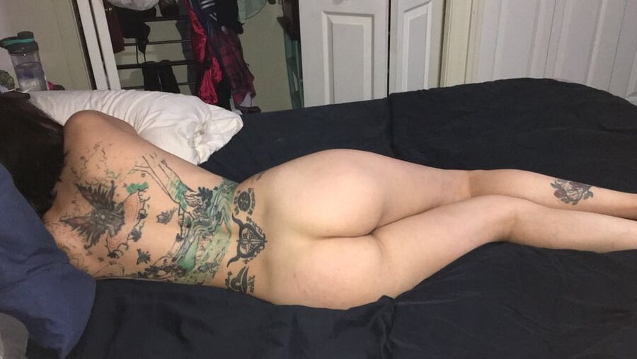 Sexislut is a kik slut
