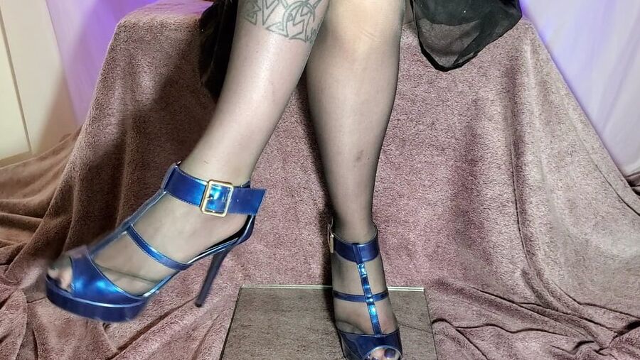 See Through Skirt Pantyhose and High Heels Feet